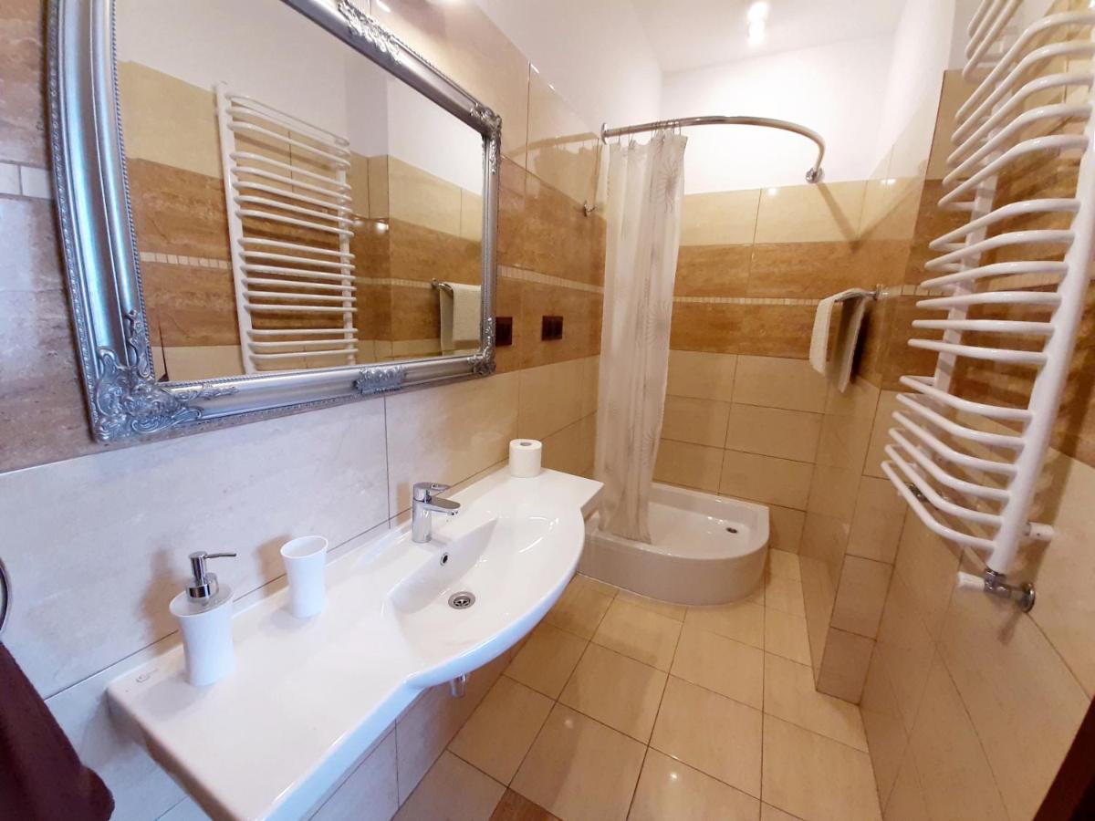 Centrum Konferencyjne Brancon Babimost Экстерьер фото